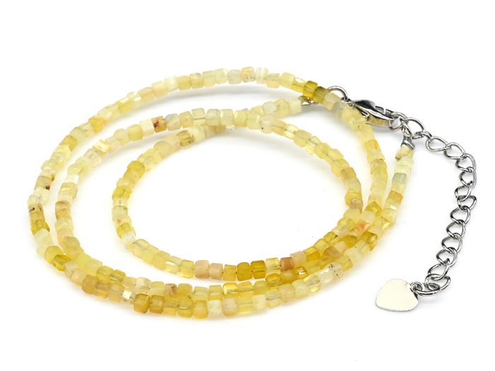 Choker made of opal yellow cube 2mm, 40cm