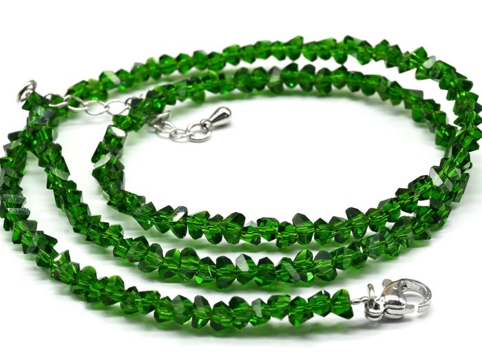 Women's neck choker made of zircon cut 4mm green, 44cm