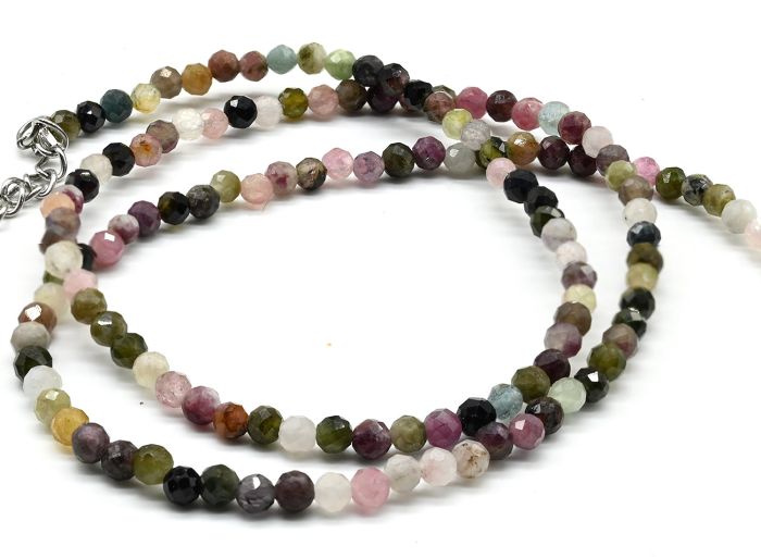 Tourmaline choker ball 3mm, 38cm