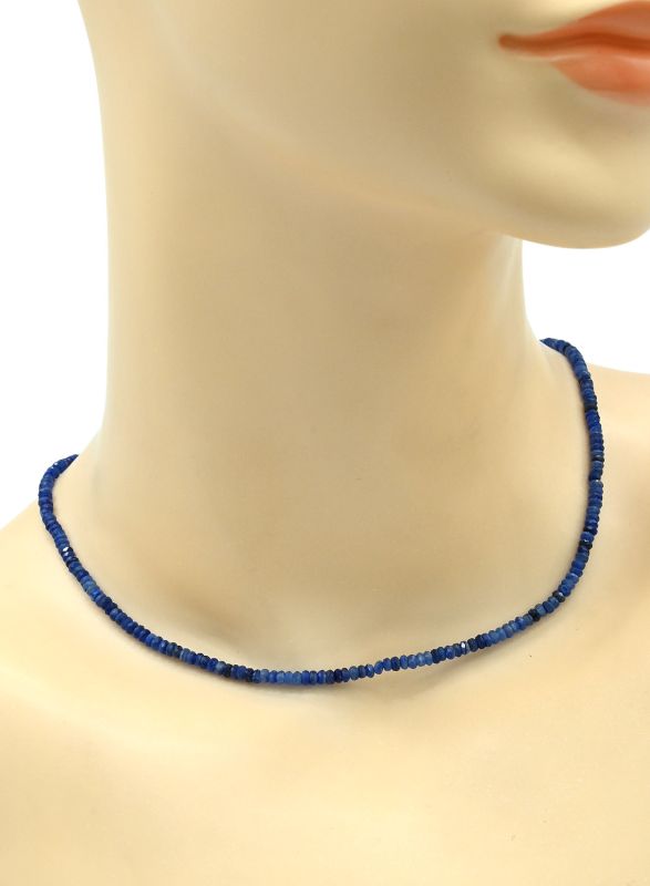 Kyanite rondel choker 3*2mm, 39.5cm