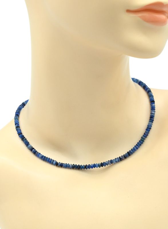 Kyanite rondel choker 4*2mm, 39.5cm