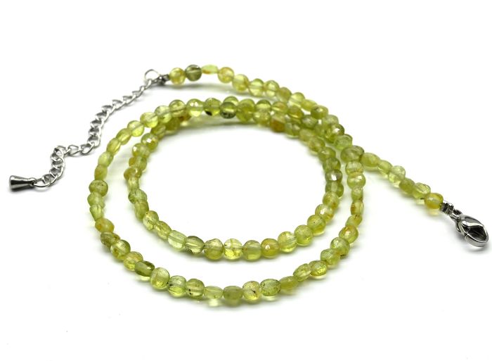 Chrysolite choker circle 4mm, 40cm