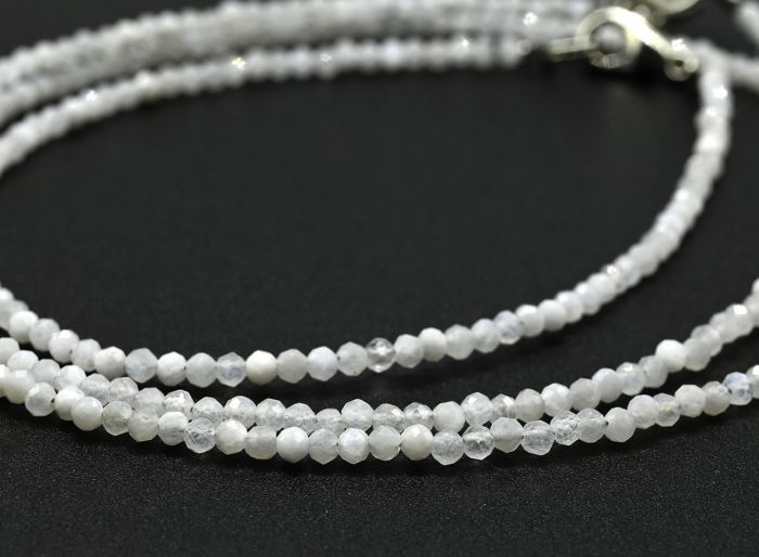 Choker and bracelet made of white marble ball 2mm, 45cm; 17cm