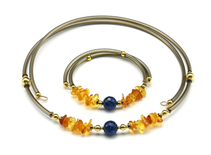 Choker and bracelet with tinted agate and amber color blue, honey, 43cm, 17cm