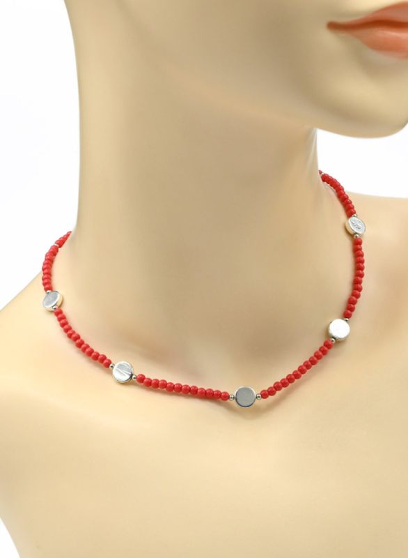 Choker made of beads "Circle" ball 3mm coral flower, 39cm.