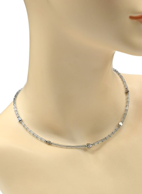 Choker made of Czech glass "Hearts" cylinder 2*4mm silver color, 39cm