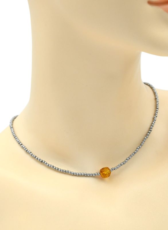 Hematite choker ball 2mm with amber insert 9mm, 40cm