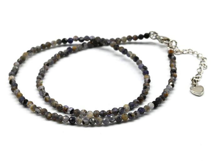 Choker made of Iolite ball 3mm, 37.5cm