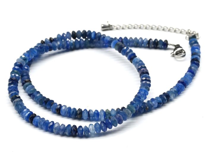 Kyanite rondel choker 4*2mm, 39.5cm