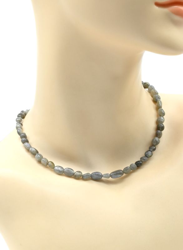 Choker from Labrador galtovka, 39cm