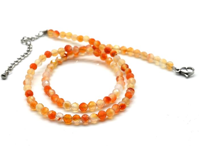 Carnelian choker ball 4mm, 39cm