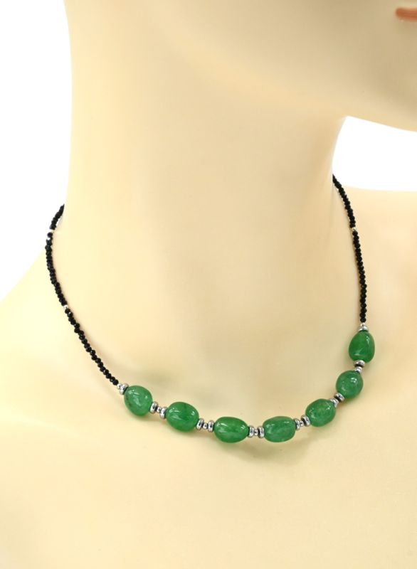 Zircon choker with calcite galtovka 7*10mm green color, 38cm