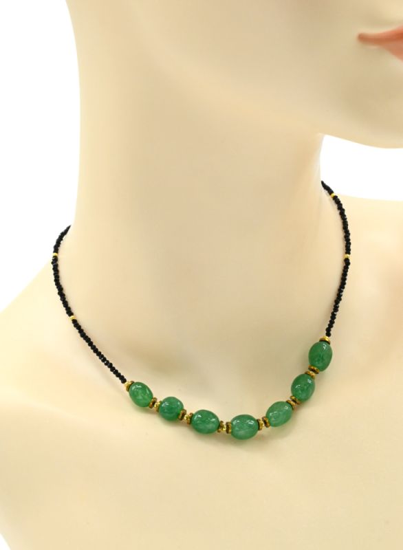 Zircon choker with calcite galtovka 7*10mm green color, 39cm