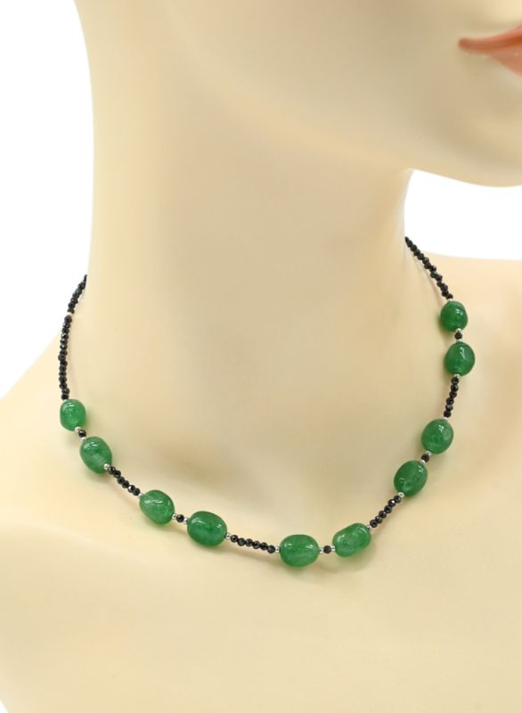 Zircon choker with calcite galtovka 7*11mm green color, 38cm