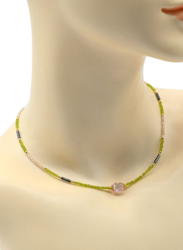 Choker on the neck made of cubic zirconia ball 2mm with a zircon pendant, 39cm