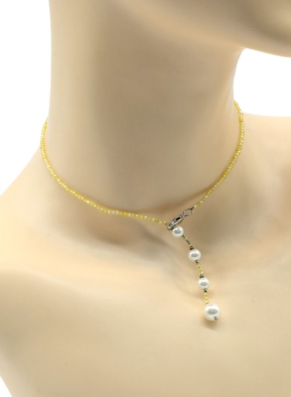 Choker on the neck made of cubic zirconia ball 2mm with yellow pearls, 40cm