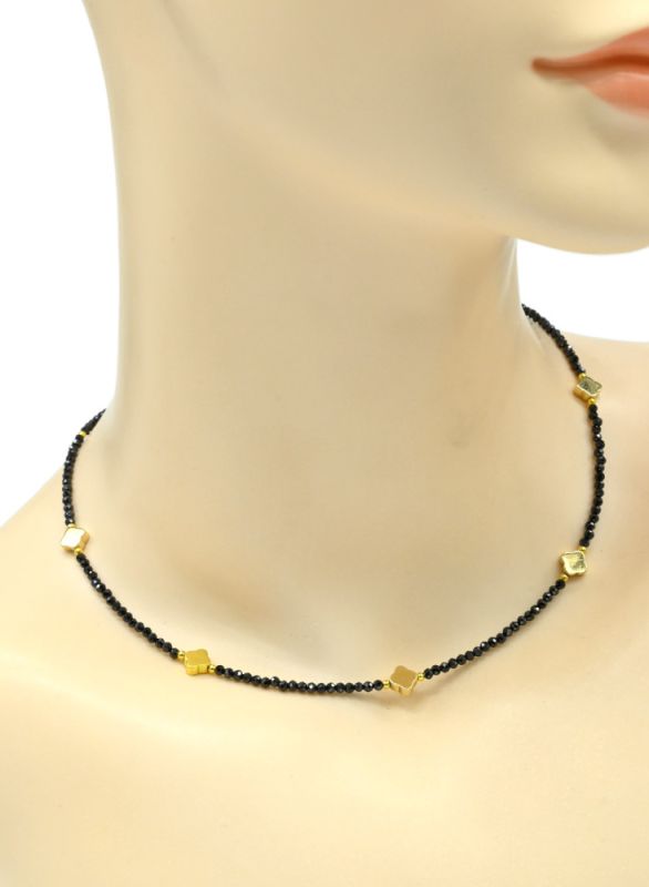 Choker on the neck made of cubic zirconia ball 2mm with an insert of hematite clover 6*6mm black, 39cm