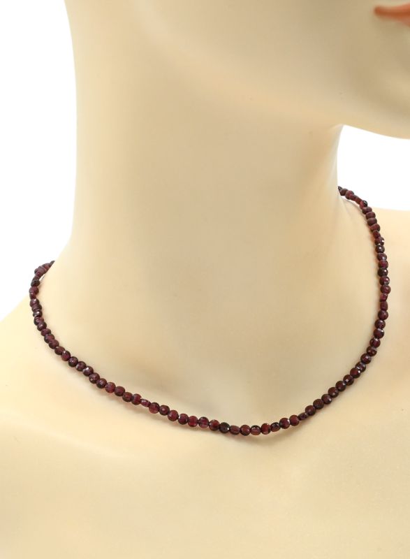 Garnet choker circle 4mm, 40cm