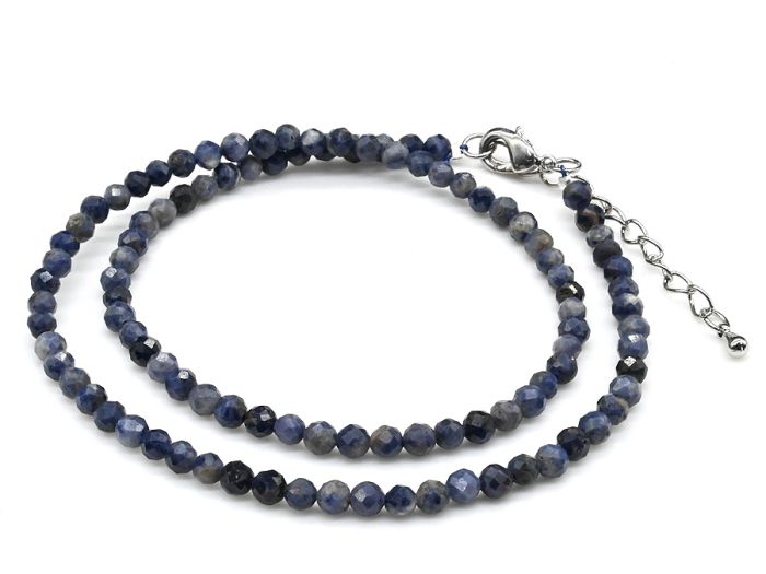 Choker made of sapphire ball 4mm, 40.5cm